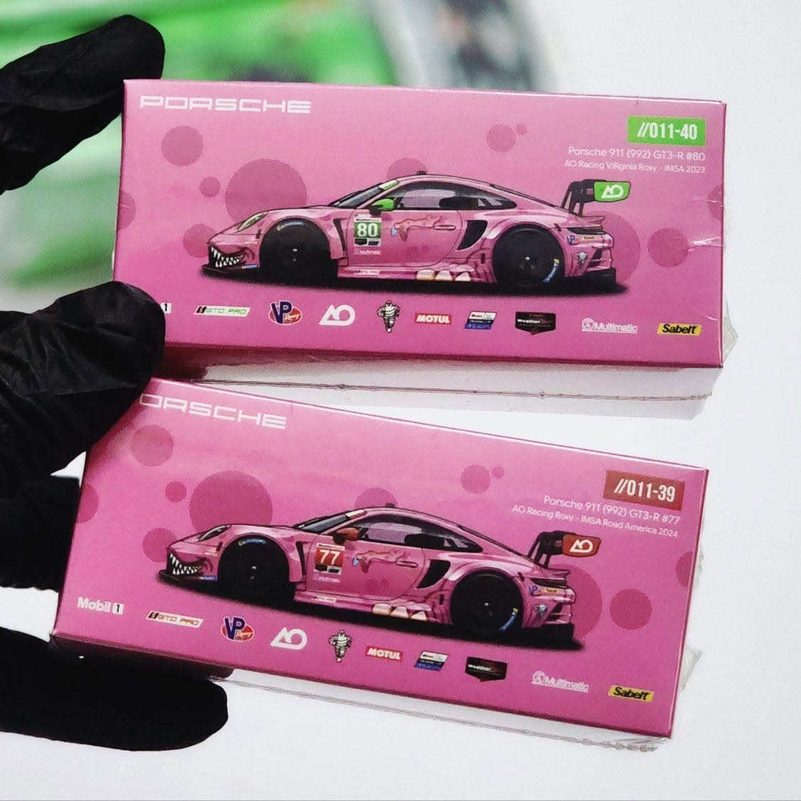 Porsche 911 GT3-R AO Racing Roxy — Pink